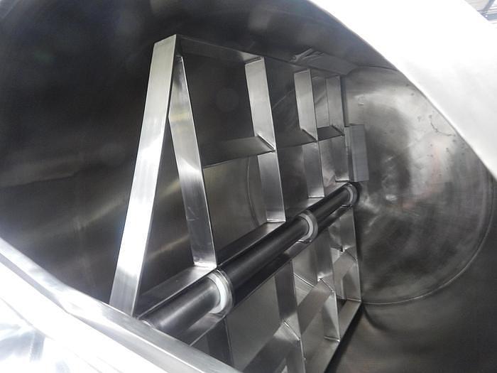 1000 USG chocolate melter and storage tank