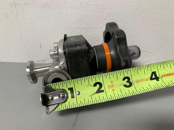 Used ITT Pure-Flo .5-316L-RA201163 Diaphragm Valve, w/ Three 1" Sanitary Fittings