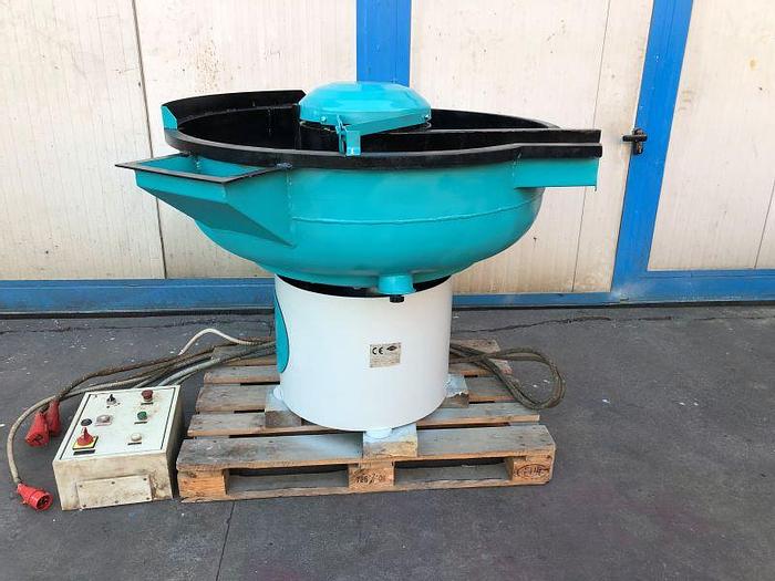 Usato BURATTO / VIBRATORE CIRCOLARE VELOX PULITOR 300 LT.