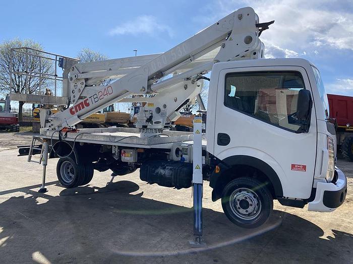 Usato 2012 RENAULT MAXITY CON PIATTAFORMA CMC TB 240