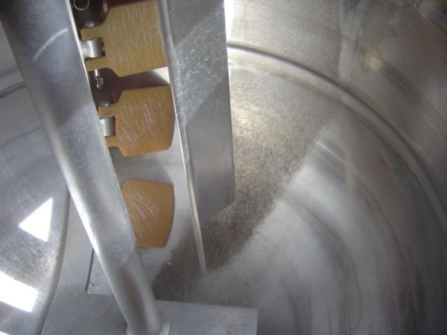 Usado 30 GALLON KETTLE TANK. LEE IND. MODEL 30 D75 SERIAL 36625-1