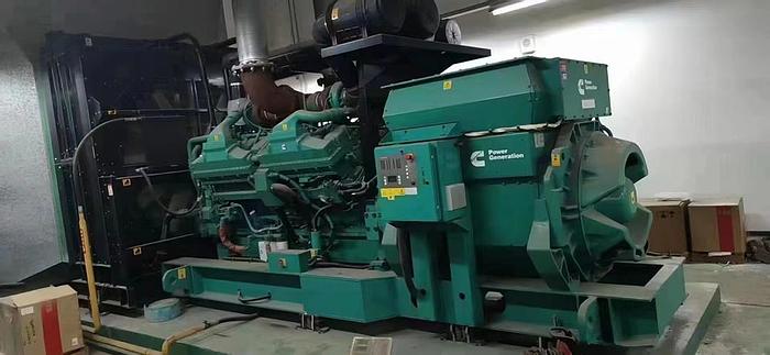 Used Cummins generator very low hours with Stamford alternator