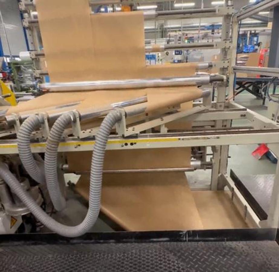 Used 2009 HOLWEG CTH-1 Sheet cutter with 2 colors printer and waxing unit