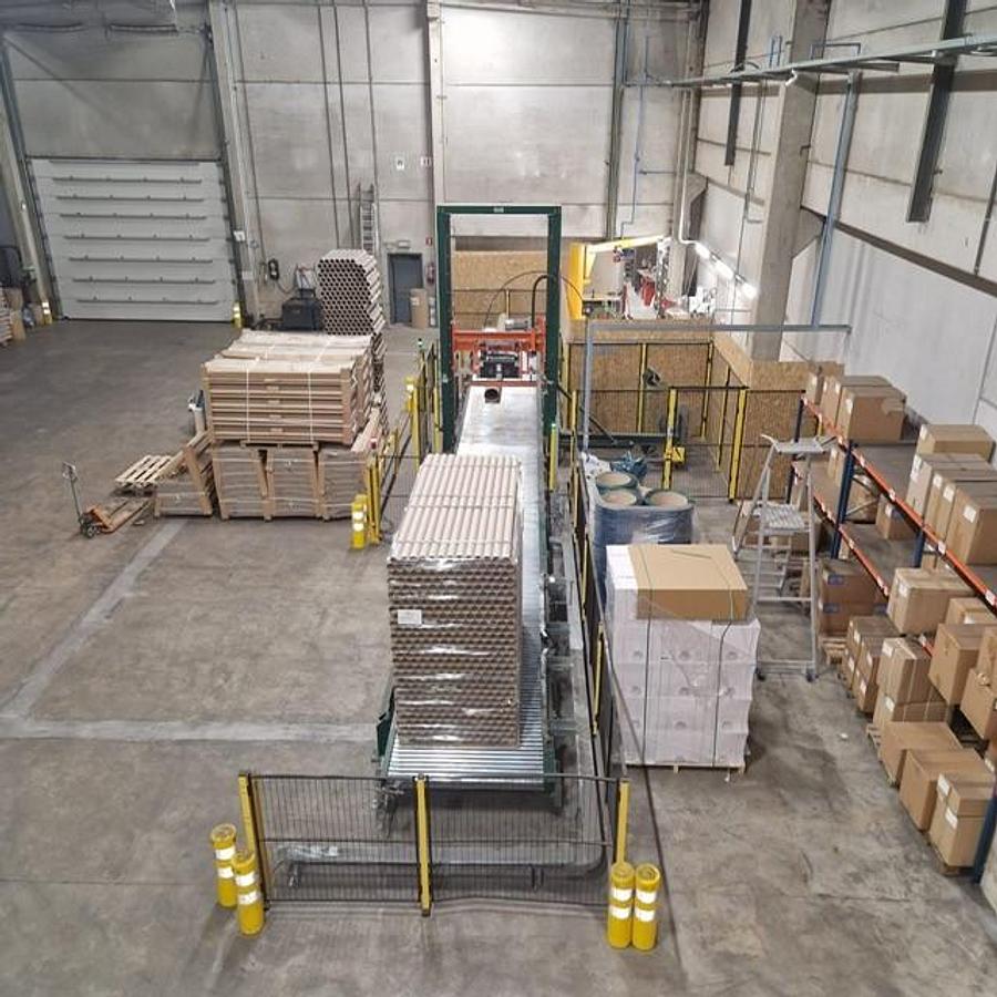 Used (assembled but no longer visible in production) 2019 Vertical strapping machine from OMS type 08RP with TR1400 strapping head