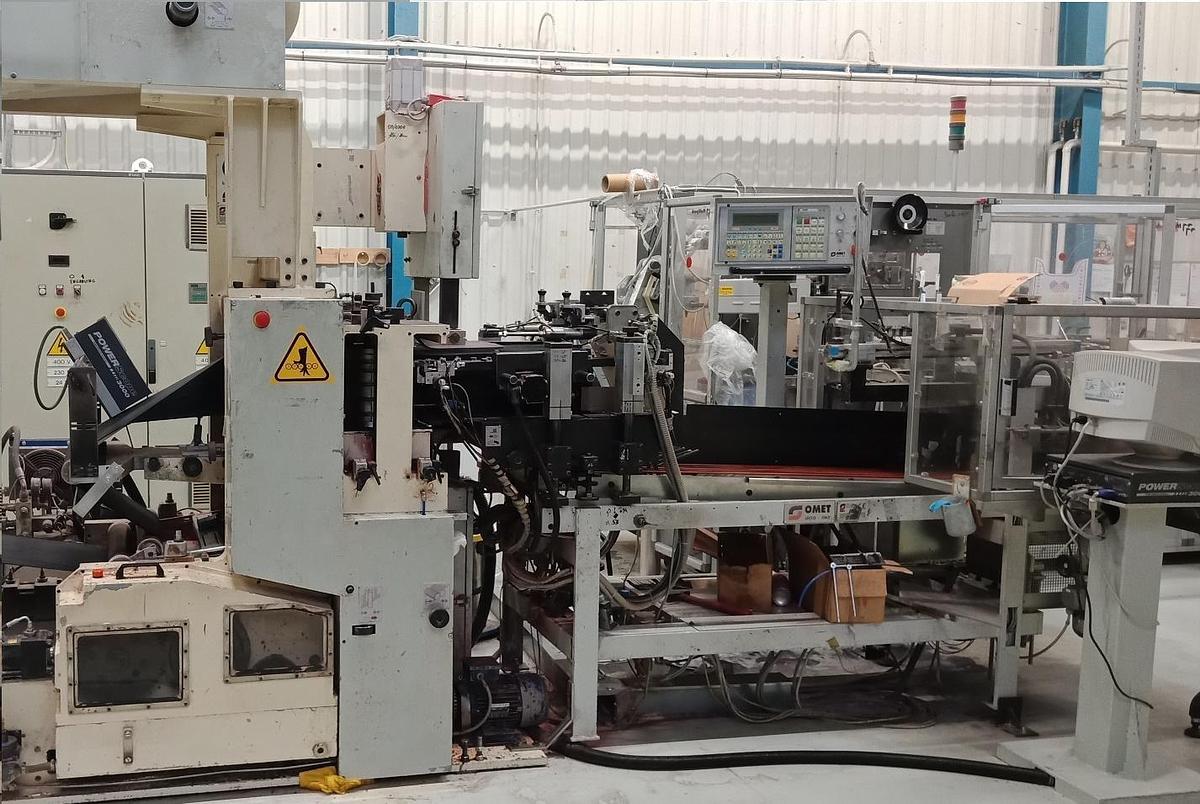 Used (assembled but no longer visible in production) Napkins production line: OMET TV 503 Napkins Making Machine (2005)  + OMET TA 501 F Transfer Unit  (2005)+ MULTIPACK NK MILLENNIUM 50 Automatic Packaging (2006)