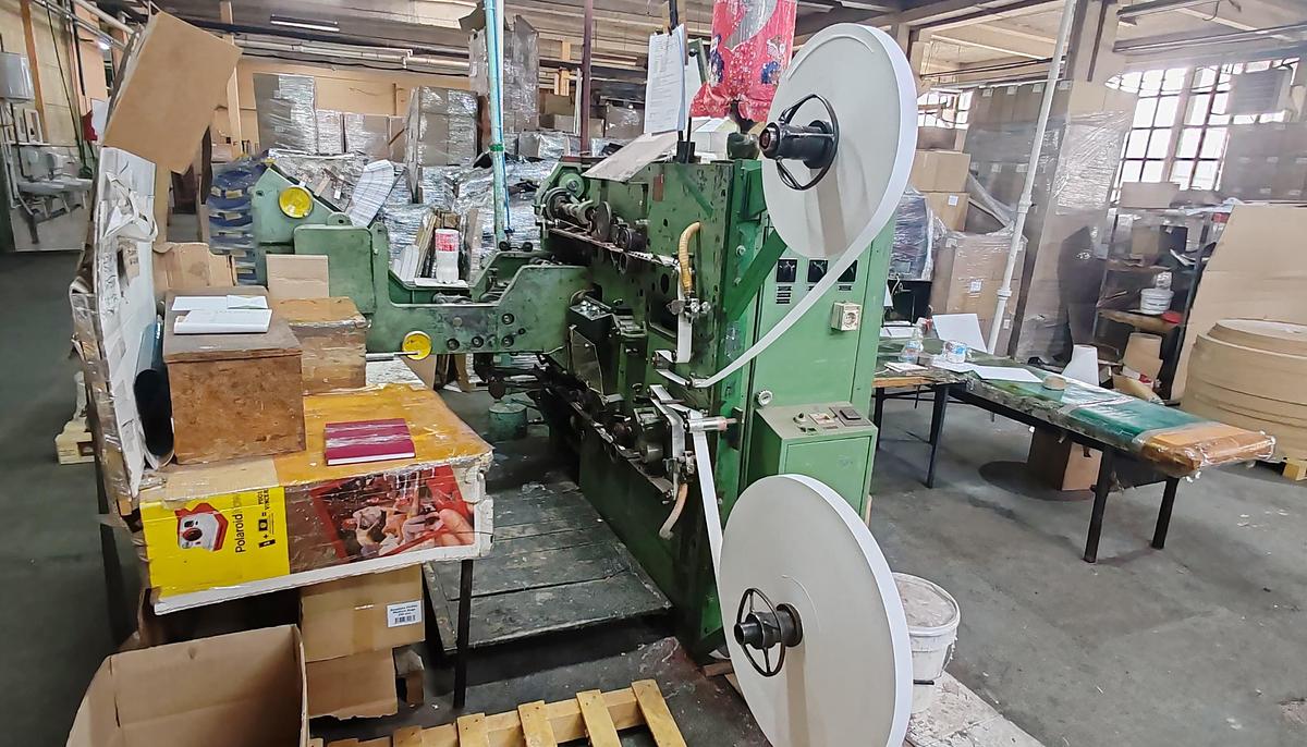 Used 1989 WINDMÖLLER & HÖLSCHER (W&H) T1441 -  (for external Flat Handle application on already made bags)