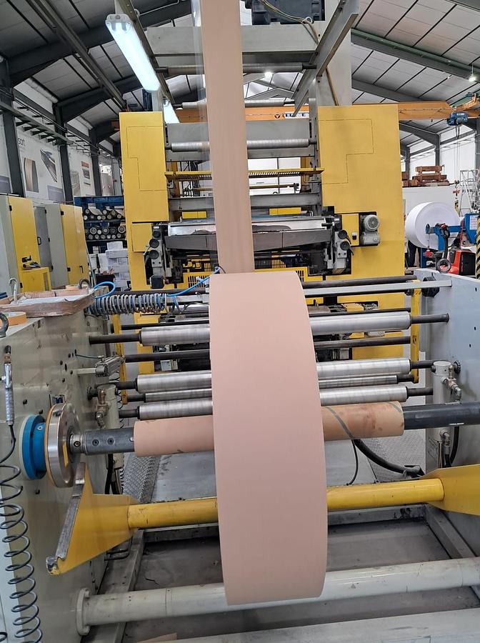 Used (visible in production) 2007 HOLWEG HOLWEG RS 26 Servotech | flat satchel paper bag making machine with window unit and in line flexo