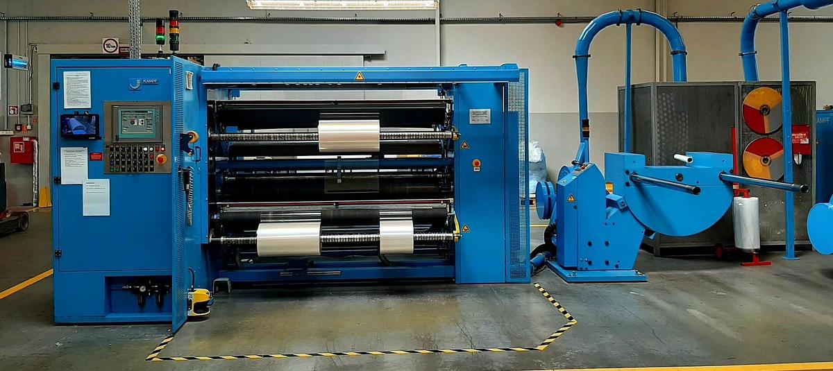 Used (visible in production) KAMPF Conslit II 20/085 | Slitter-Rewinder (2050 mm)