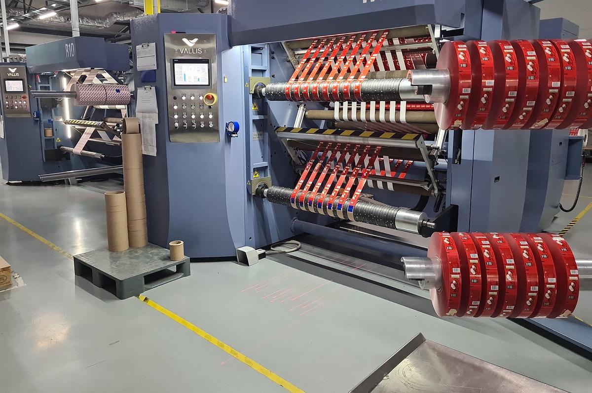 2026 (Brand new) VALLIS R11 – Roll slitting and rewinding machine