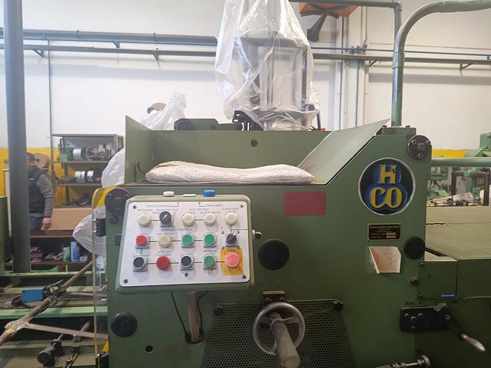 Used HONSEL HONCO 722 | Vacuum cleaner bag finishing machine (for applying cardboard collars and folded ends)