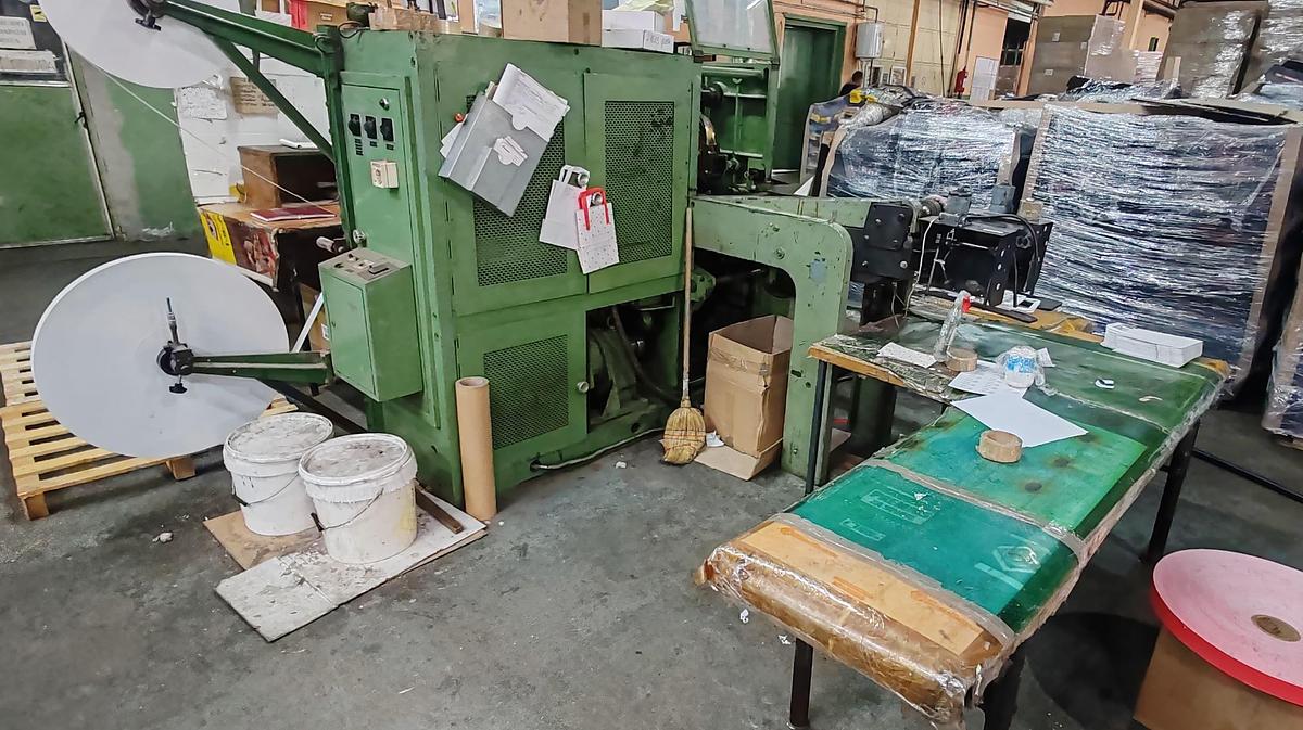 Used 1989 WINDMÖLLER & HÖLSCHER (W&H) T1441 - (for external Flat Handle application on already made bags)