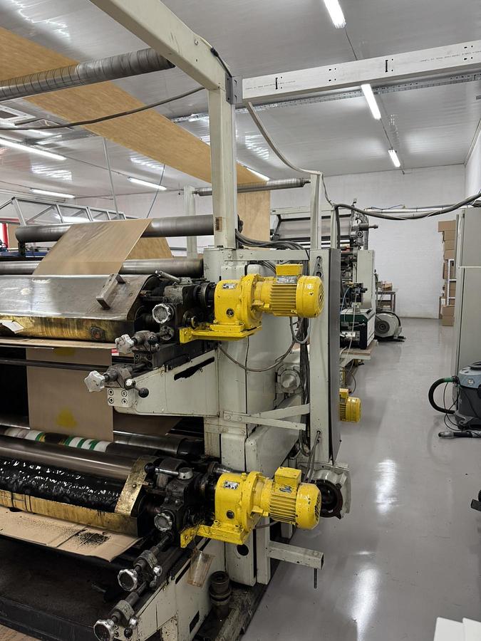 Used (visible in production) HOLWEG RS2 | Flat and gusseted paper bag making machine witn in-line flexo
