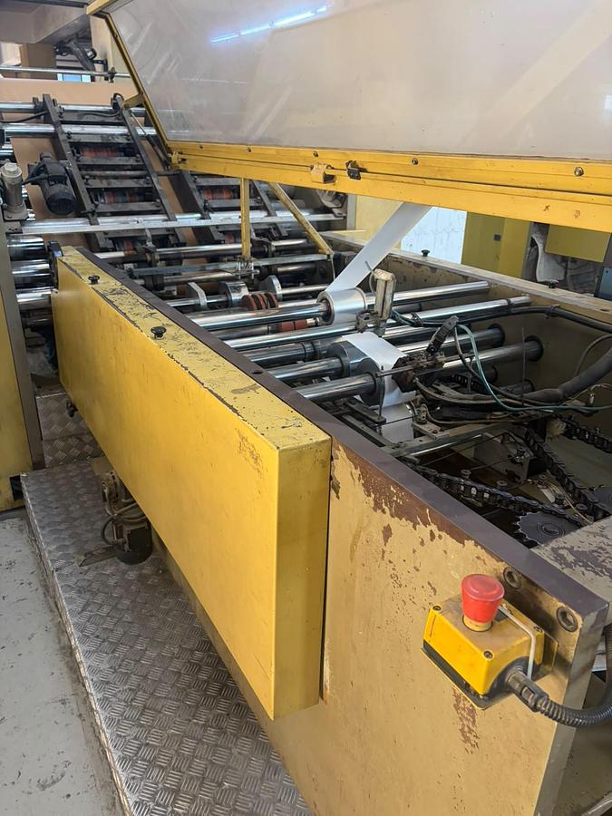 Used (visible in production) 2001 CURIONI SUN MASTER 540 - square bottom paper bag making machine with twisted handles unit