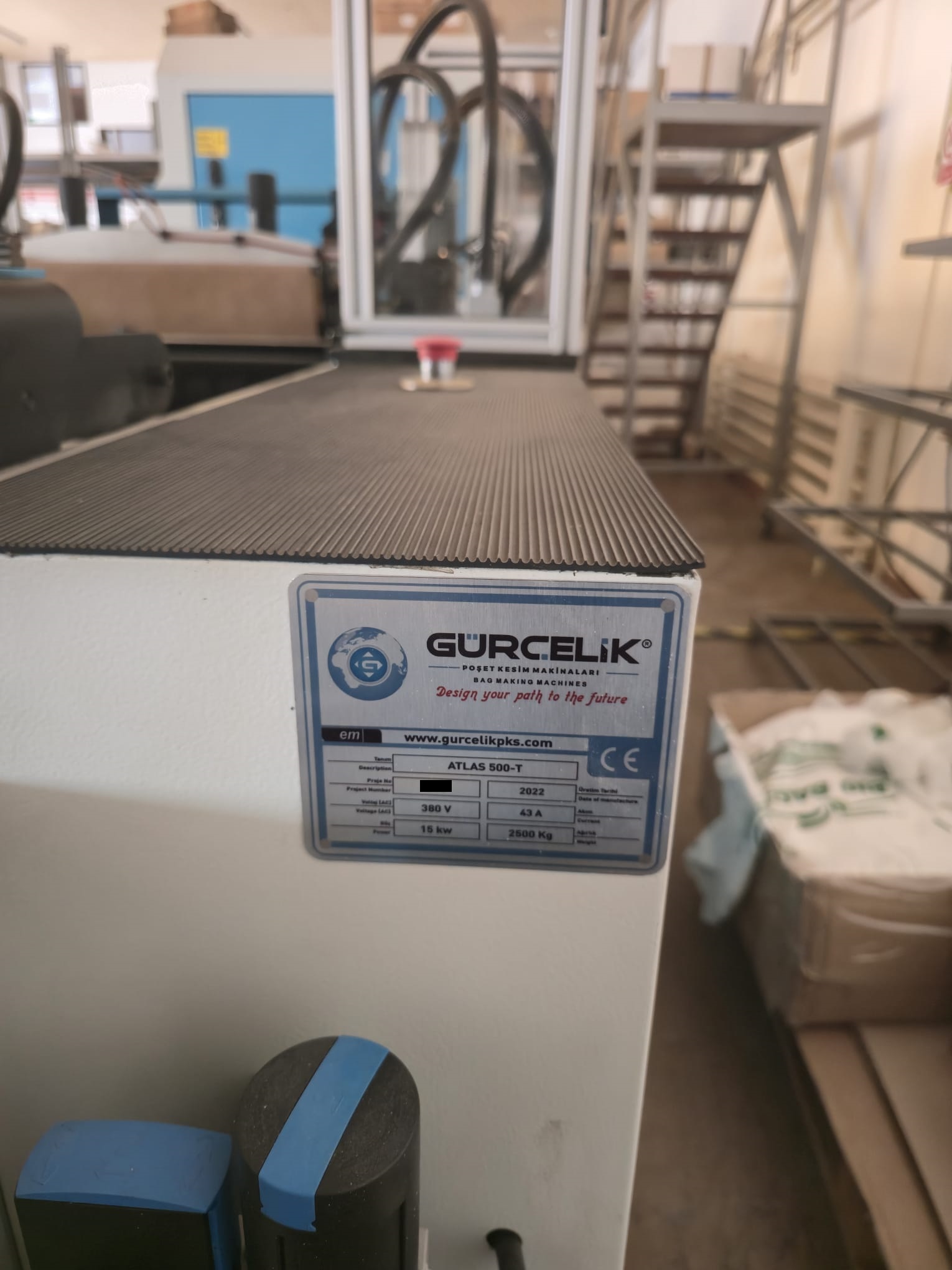 Used GÜRÇELİK ARLAS 500-T | T-Shirt Bag Cutting Machine (year 2022 but never used / like new)