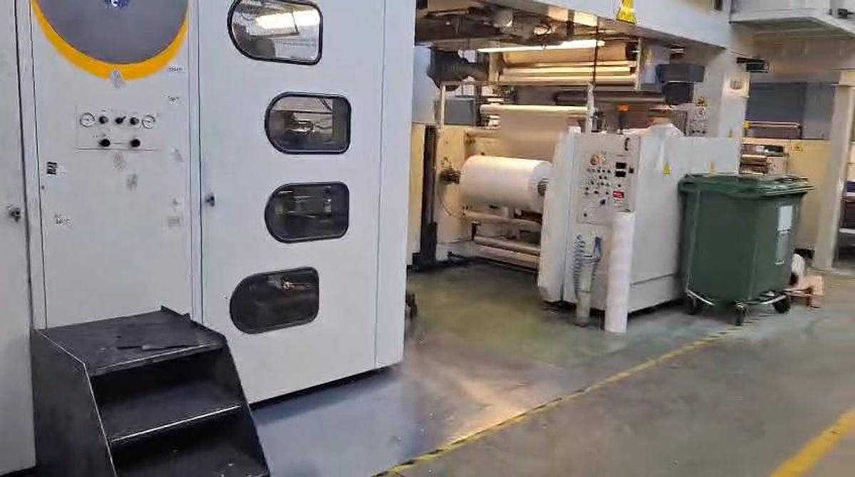 Used (visible in production) 2003 Flexotecnica Tachys-G (gearless) 8 colors C.I. flexo (1300 mm)