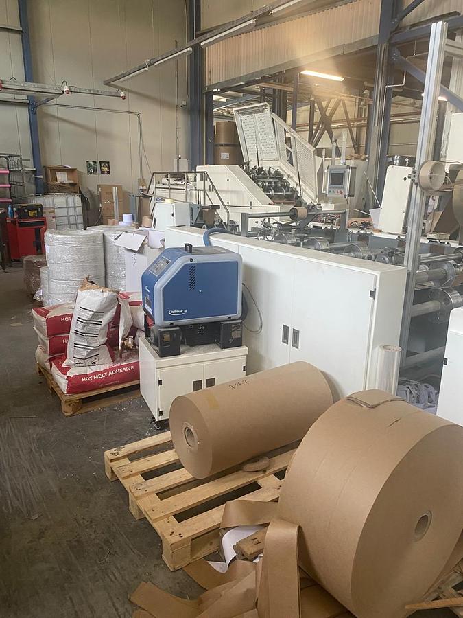 Used (visible in production) 2023 ZNEP ZD-F450Q |  Automatic TWISTED & FLAT handles shopping bag making machine (2 handles unit)