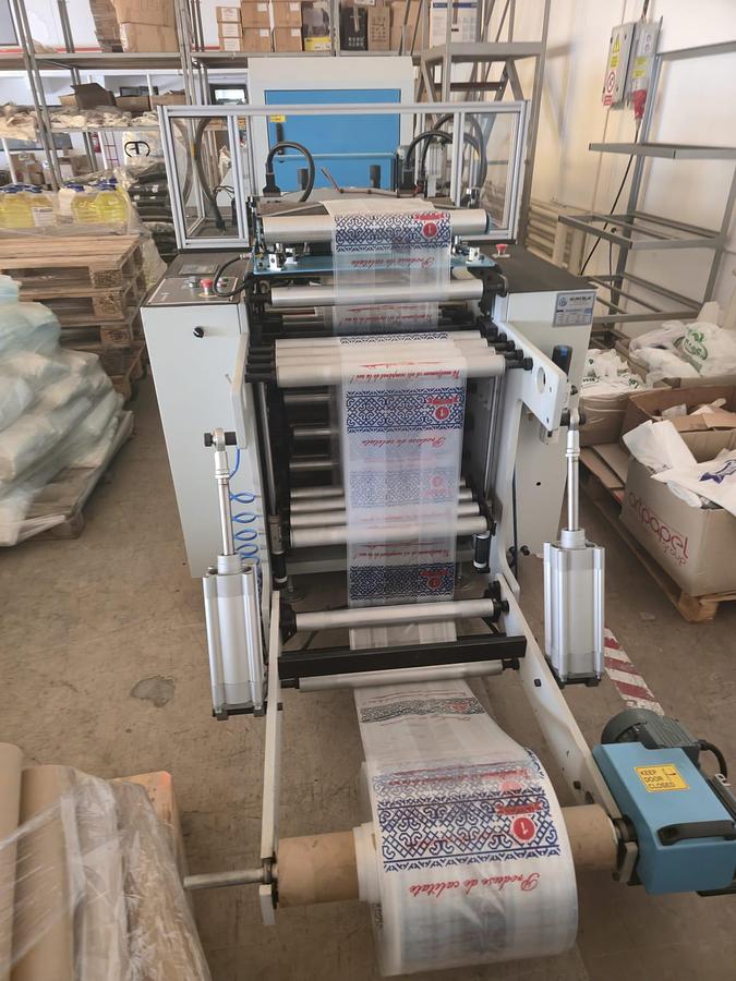 Used GÜRÇELİK ARLAS 500-T | T-Shirt Bag Cutting Machine (year 2022 but never used / like new)