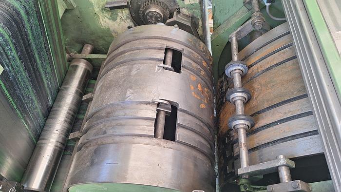 Used (visible in production) 1992 - W&H TRIUMPH 5A (with flat handle unit)