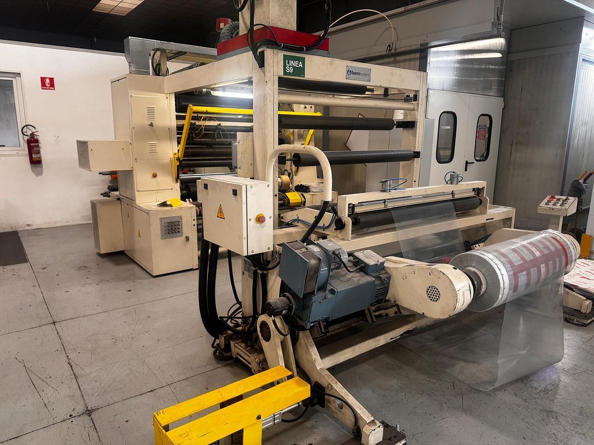 Used (visible in production) 1998 LAEM TR 305/06 SLITTER-REWINDER
