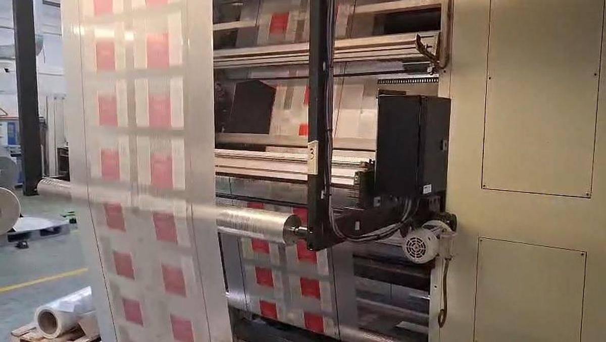 Used (visible in production) 2003 Flexotecnica Tachys-G (gearless) 8 colors C.I. flexo (1300 mm)