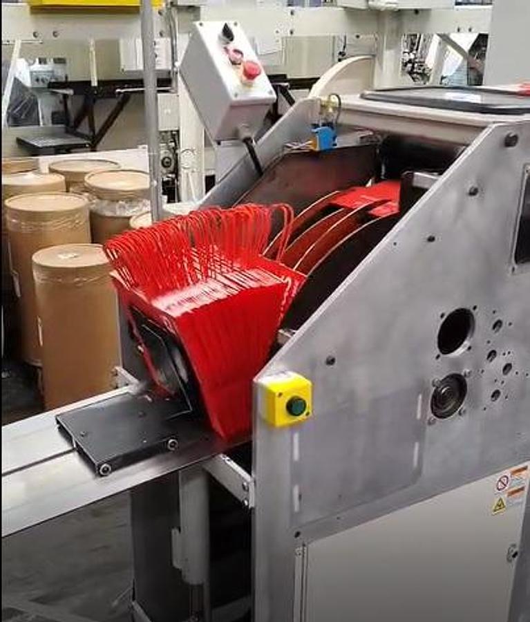 Used (visible in production) 2013 HOLWEG WEBER 5XF - Roll fed square bottom paper bag malking machine with TWISTED handles unit