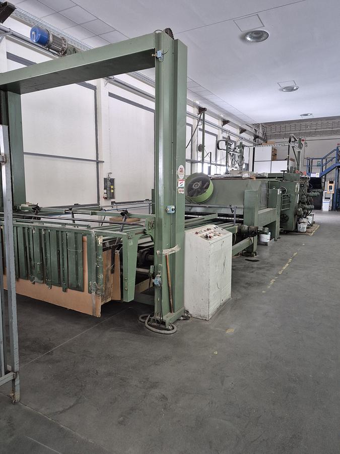 Used CURIONI 2200 Die cutter with flexo