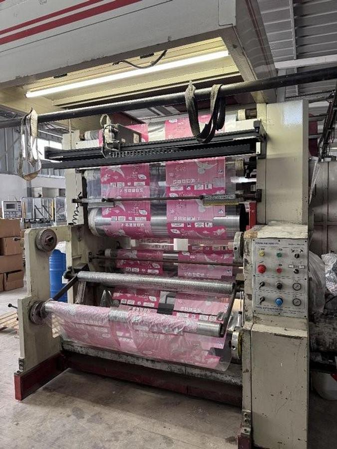 Used (visible in production) 2006 REMAK Central Drum Printing Press (6 col.)
