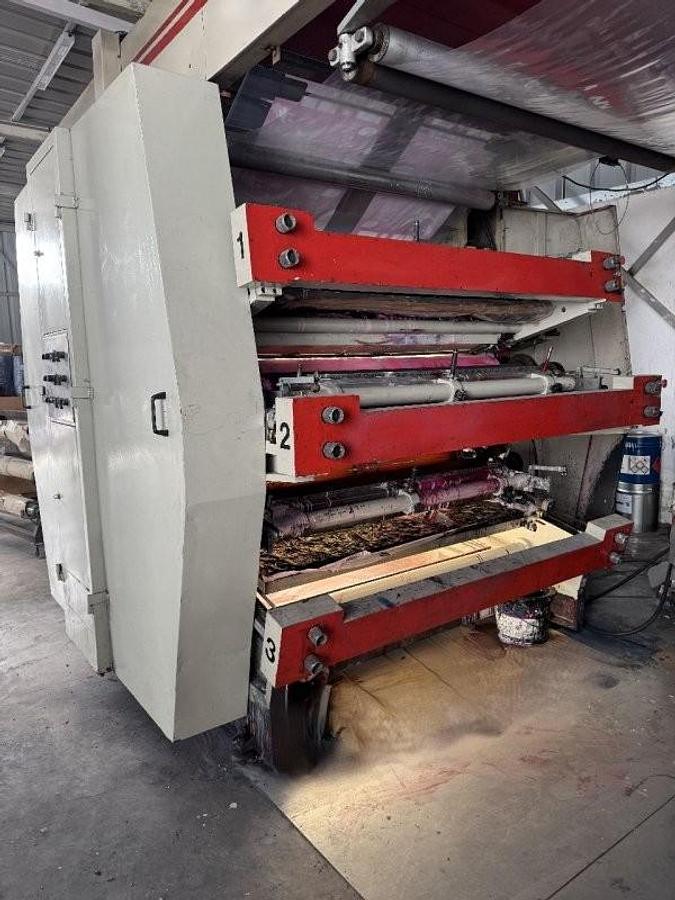 Used (visible in production) 2006 REMAK Central Drum Printing Press (6 col.)