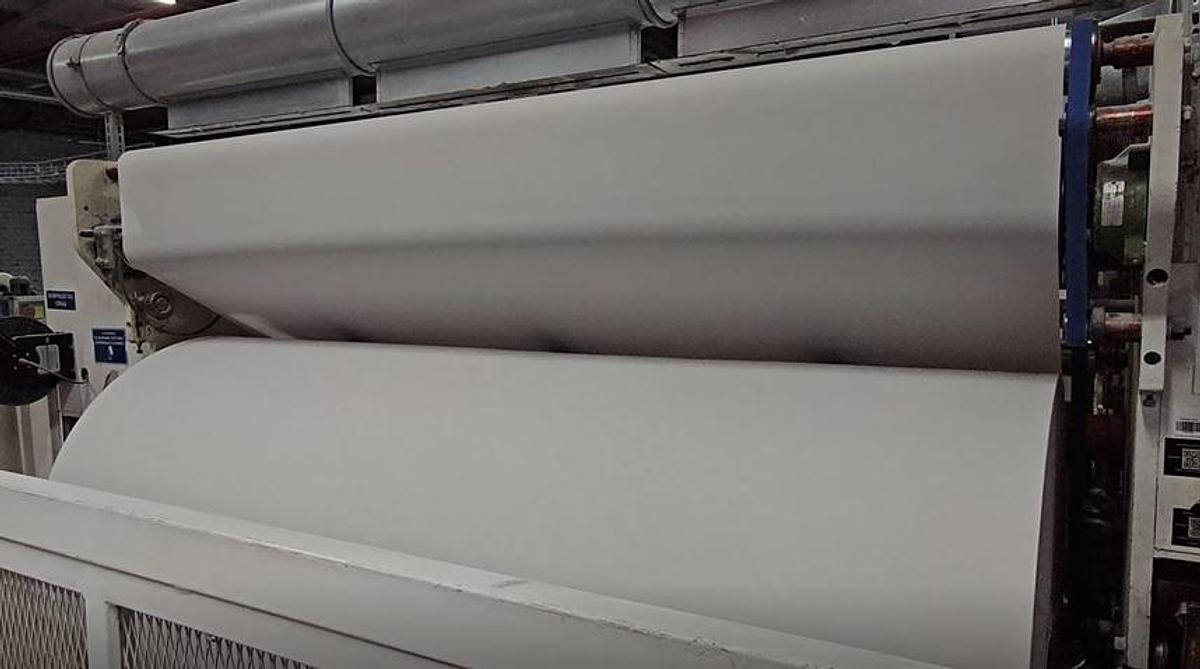 Used (visible in production) 1999 FABIO PERINI 702G slitter rewinder + 2003 MACDUE packaging line | for production and packaging of tissue rolls