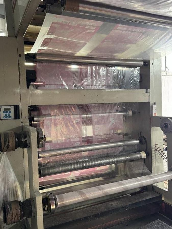 Used (visible in production) 2006 REMAK Central Drum Printing Press (6 col.)