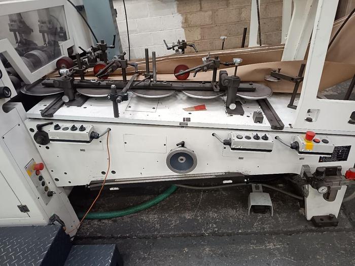 Used (visible in production) 2016 GARANT TRIUMPH 3 MR | Block bottom paper bag making machine (without handles)