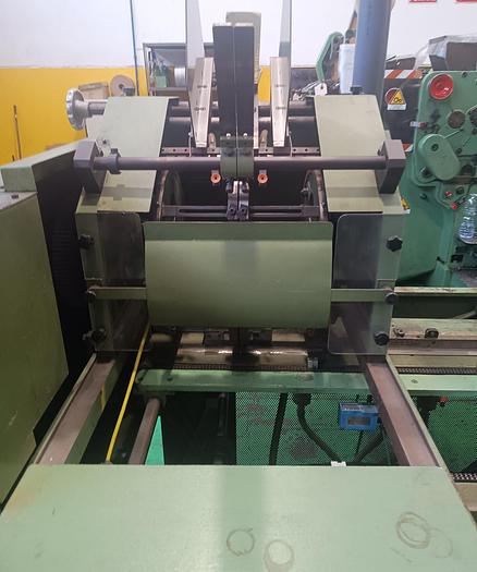 Used HONSEL HONCO 722 | Vacuum cleaner bag finishing machine (for applying cardboard collars and folded ends)