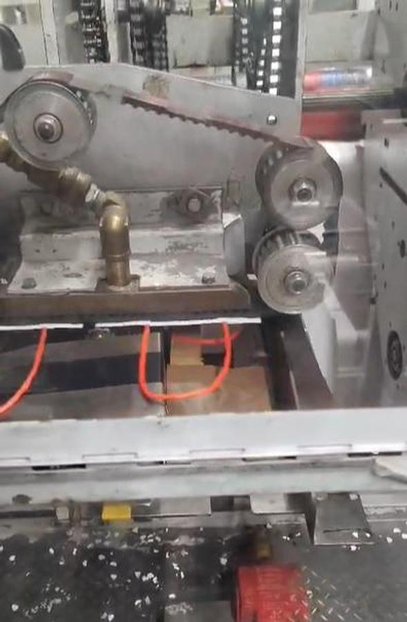 Used (visible in production) 2013 HOLWEG WEBER 5XF - Roll fed square bottom paper bag malking machine with TWISTED handles unit