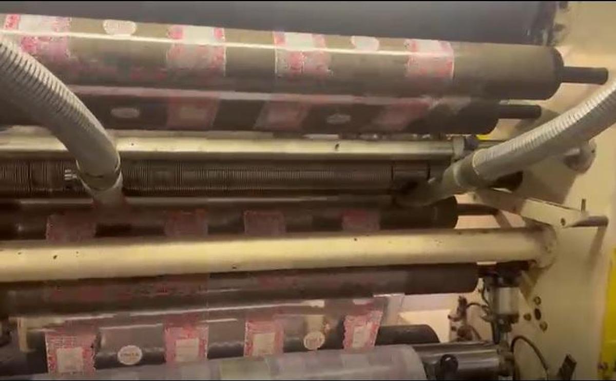 Used (visible in production) 1998 LAEM TR 305/06 SLITTER-REWINDER