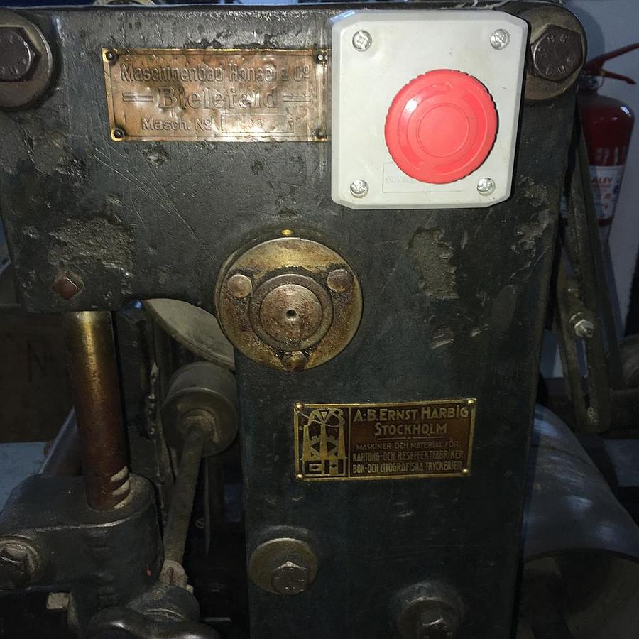 Used HONSEL Cross bottom (hexagonal) paper bag making machine