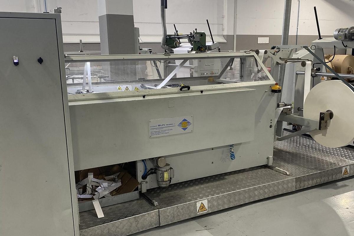 Used (visible in production) 2018 CURIONI SUN MASTER 540 - square bottom paper bag making machine with twisted handles unit