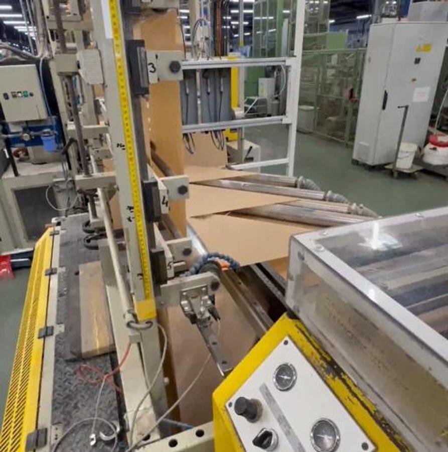 Used 2009 HOLWEG CTH-1 Sheet cutter with 2 colors printer and waxing unit