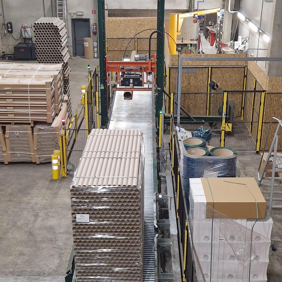 Used (assembled but no longer visible in production) 2019 Vertical strapping machine from OMS type 08RP with TR1400 strapping head