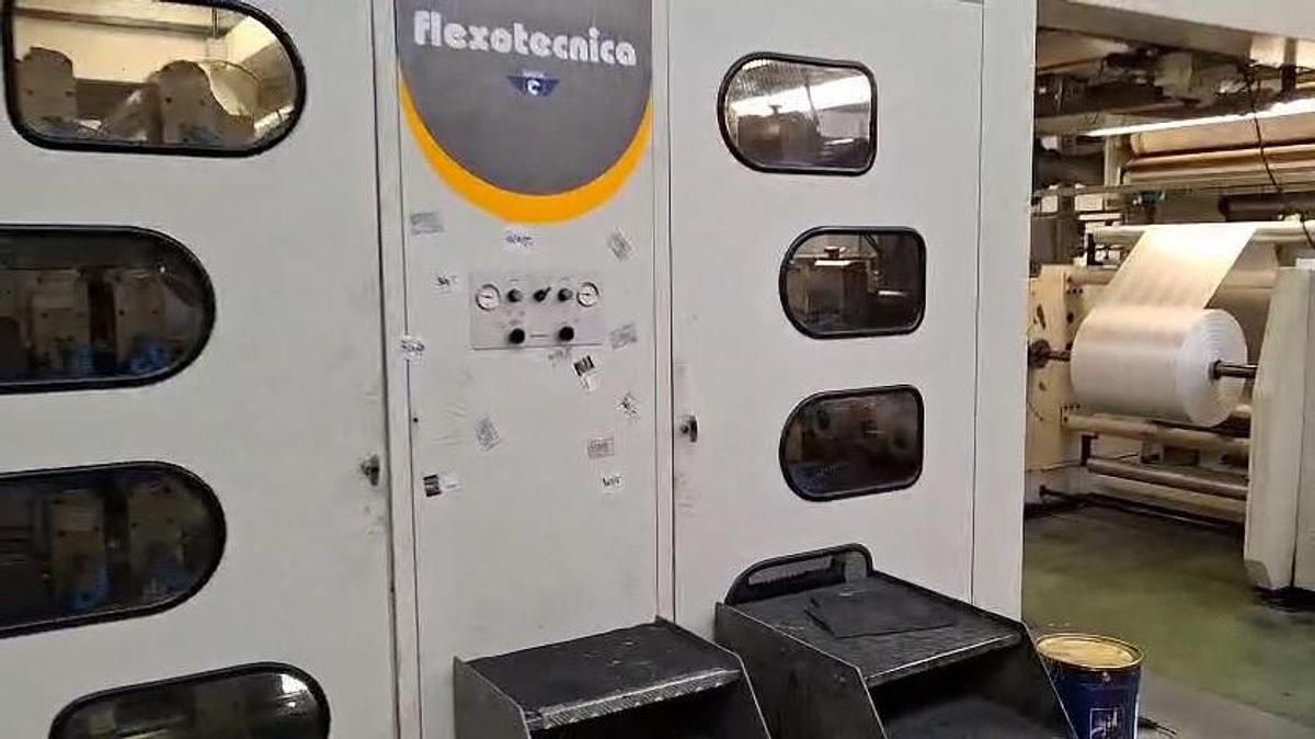 Used (visible in production) 2003 Flexotecnica Tachys-G (gearless) 8 colors C.I. flexo (1300 mm)