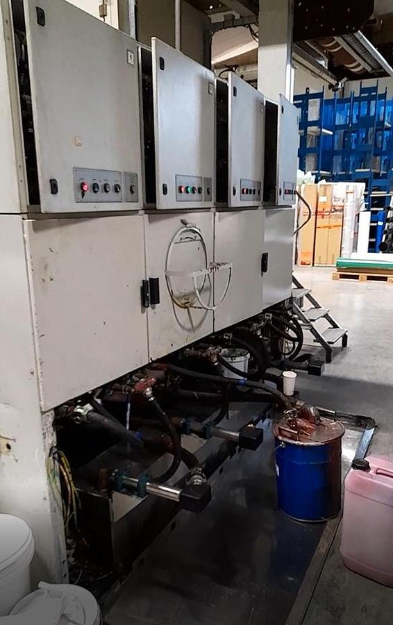 Used (visible in production) 2005 FISCHER & KRECKE FLEXPRESS 16S-8 | 8 colours C.I. flexo