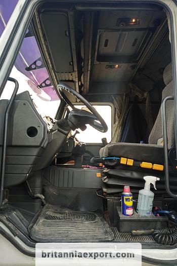Usado 1992 SCANIA R 113M 380 6X2 26 ton Cold room