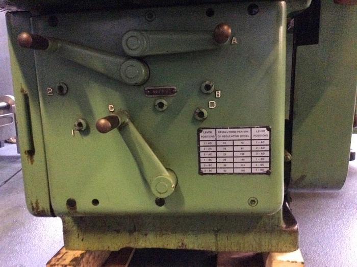 Used Cincinnatti OM-2 Centreless Grinder OM-2