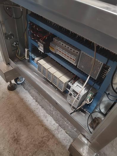 Used Chadam 6 Quill Capper