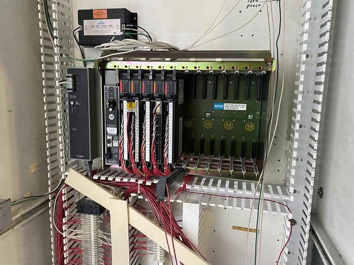 Used HARRIS SELCO HORIZONTAL BALER MDL. HLO-8110AR75 10" CYL. (CONVEYOR OPTIONAL)