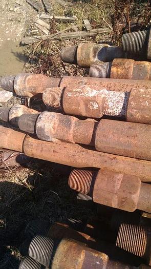 Used T4 style Drill Pipe (4-1/2" OD X 25' X 3-1/2 API)