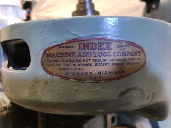 Used Index Vertical Milling Machine