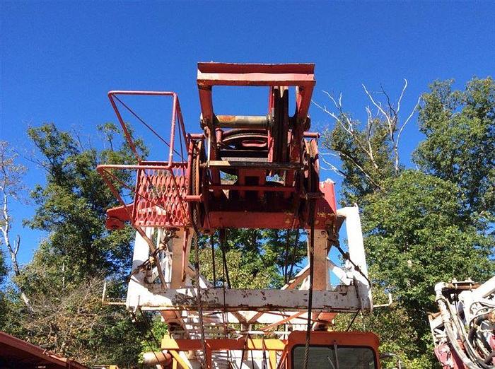 Used 1982 Cooper LTO 150 Service Rig