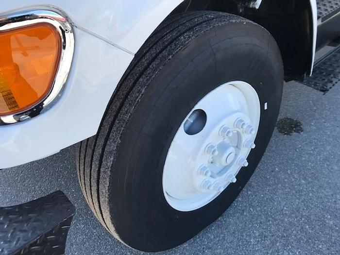 Used 2010 Ford F750 Telelect Commander 4042 Digger Derrick - C76440