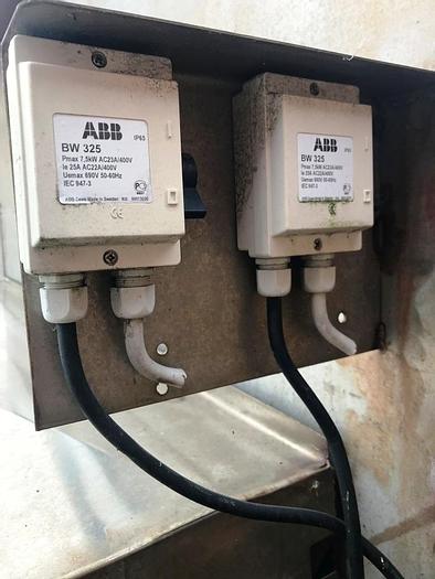 Used Binge (hopper) – for 30 m3 of meat discards. This binge contains two stainless steel (new) conveyors – each controlled by separate Reynold gear motors.