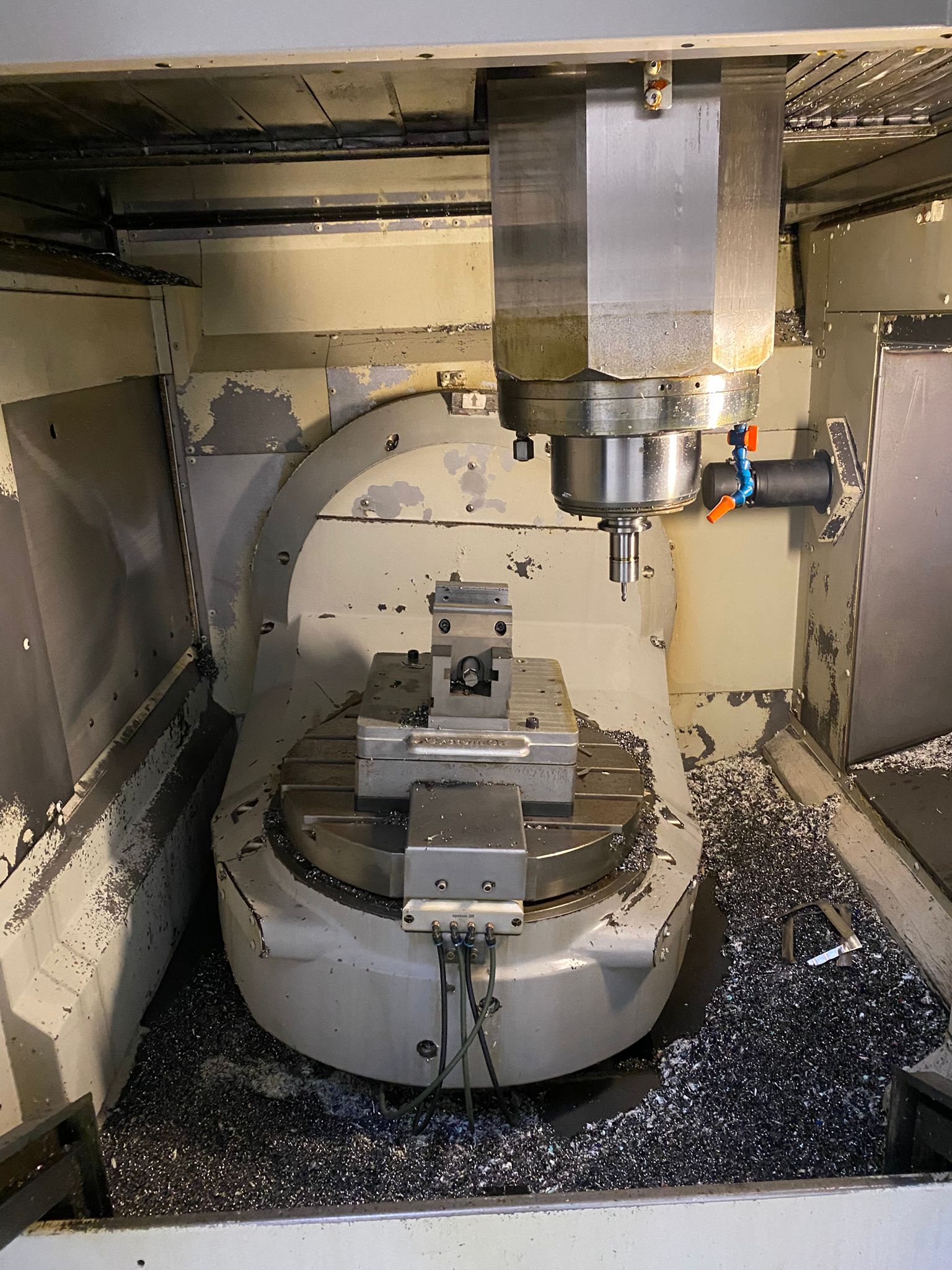 Used Mori Seiki NMV 5000DCG I 5-Axis Machining Center I 2008